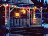 Christmas_Houseboat.jpg (3880 byte)